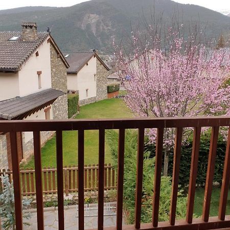 Pico Almanzor Villa Villanua Ngoại thất bức ảnh