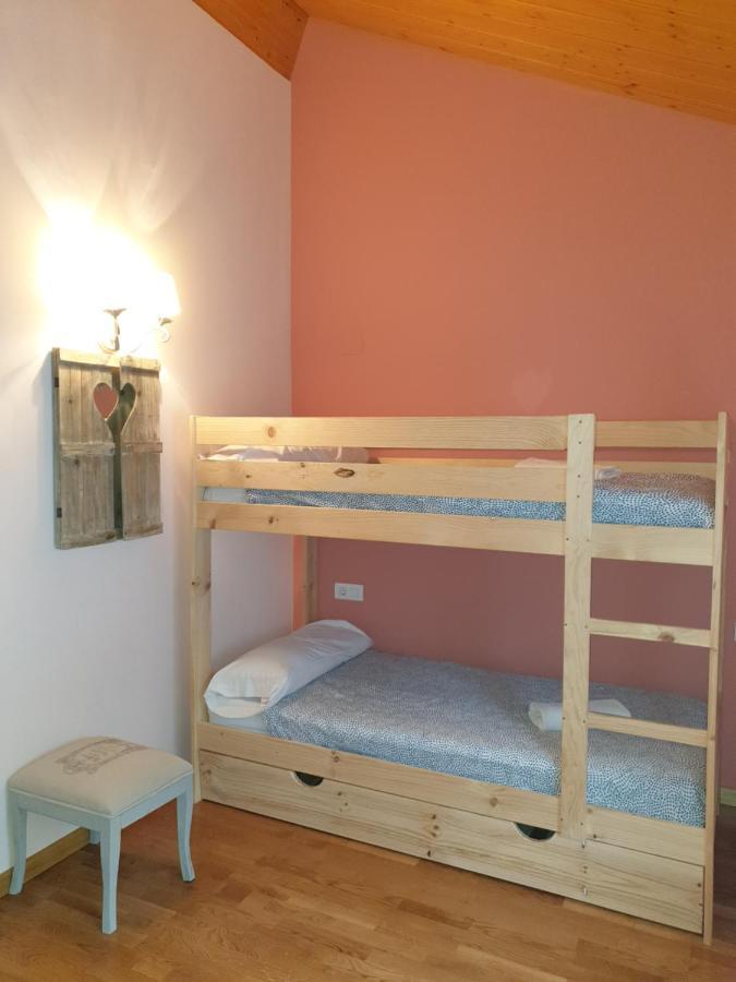 Pico Almanzor Villa Villanua Ngoại thất bức ảnh
